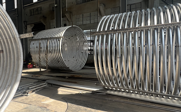 無錫龍賢機(jī)械制造有限公司生產(chǎn)哪些類型的不銹鋼管？